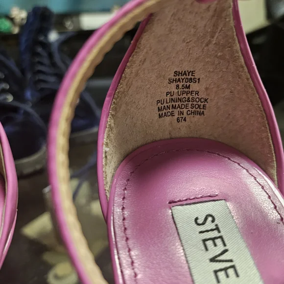 Steve Madden Pink Women's Heels - Picture 2 of 3